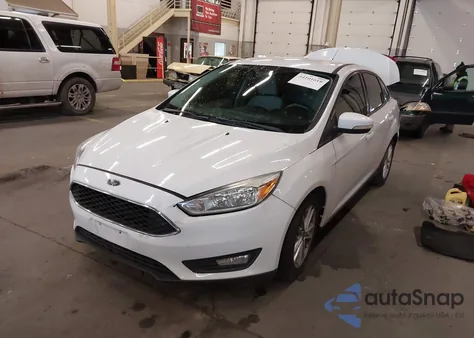 2015 Ford Focus Se z USA, uszkodzony, nr VIN 1FADP3F23FL316982